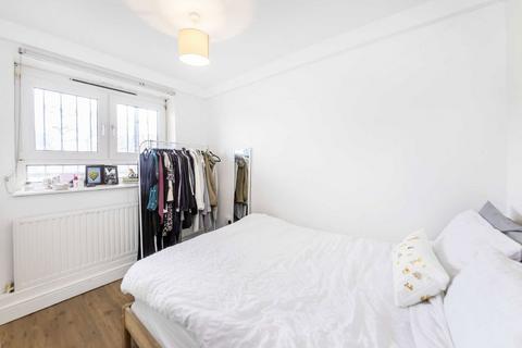 4 bedroom flat to rent, Hunton Street, London E1