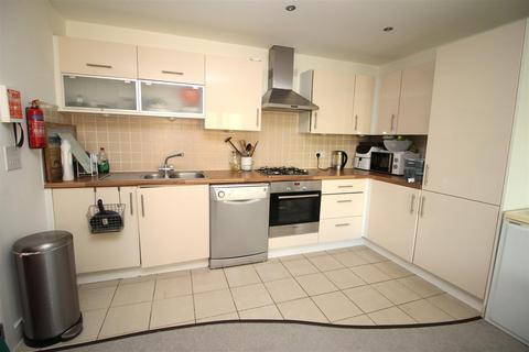 2 bedroom apartment for sale, High Street, Poole