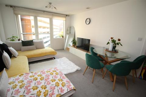 2 bedroom apartment for sale, High Street, Poole