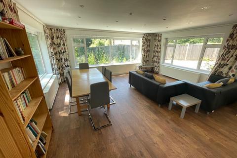 6 bedroom detached house to rent, Manwood Avenue, Canterbury CT2