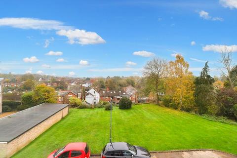 3 bedroom terraced house for sale, Alpine Court, Kenilworth