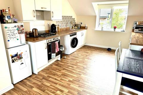 2 bedroom property to rent, Firefly Road, Upper Cambourne