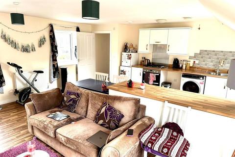 2 bedroom property to rent, Firefly Road, Upper Cambourne