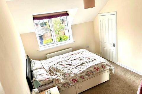 2 bedroom property to rent, Firefly Road, Upper Cambourne