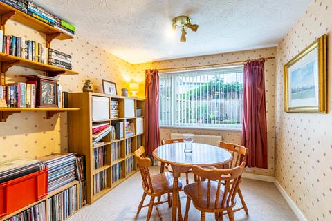 3 bedroom semi-detached house for sale, Leeds LS15