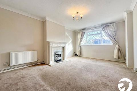 3 bedroom terraced house to rent, Hatton Close, London, SE18