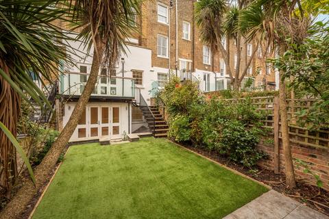 2 bedroom maisonette for sale, Huntingdon Street, London, N1