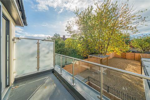 1 bedroom apartment for sale, Court Farm Road, London