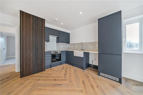 1 bedroom apartment for sale, Court Farm Road, London