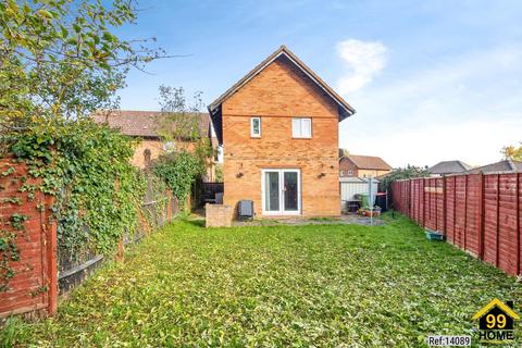 3 bedroom detached house for sale, Stonor Court, Milton Keynes, MK8