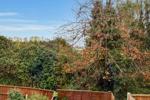 47 Caversham Avenue, Shoeburyness, Southend-on-sea, SS3 8TX