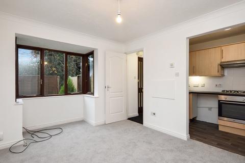 47 Caversham Avenue, Shoeburyness, Southend-on-sea, SS3 8TX