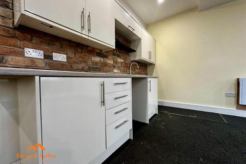 Office to rent, Nicholas Street, Burnley BB11