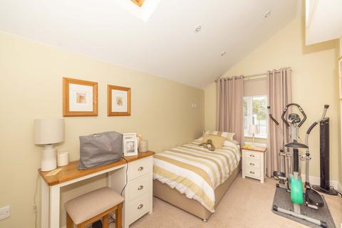 4 bedroom detached house for sale, New Dover Road, Canterbury, CT1