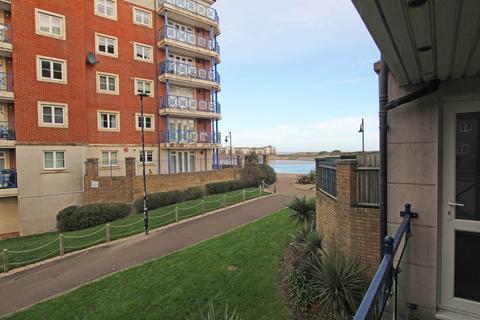 2 bedroom flat for sale, Sovereign Harbour, Eastbourne, BN23 5TP