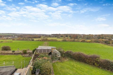 3 bedroom semi-detached bungalow for sale, West Lea Drive, Tingley