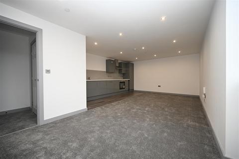 2 bedroom apartment to rent, Green Lane, Yeadon, Leeds