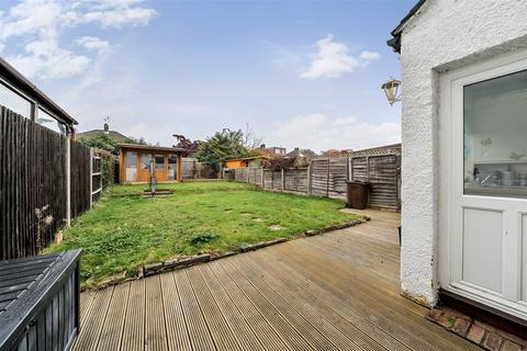 15 Ryecroft Road, Petts Wood, Orpington, BR5 1DR