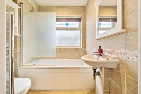 15 Ryecroft Road, Petts Wood, Orpington, BR5 1DR