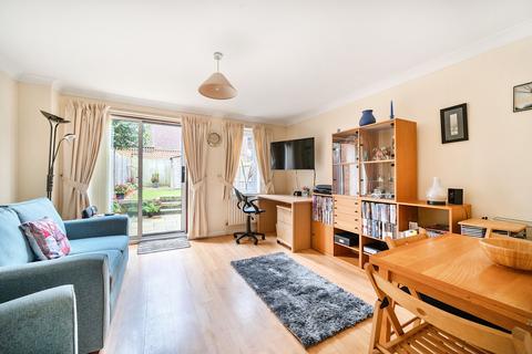 2 bedroom terraced house for sale, Candlerush Close, Woking, GU22