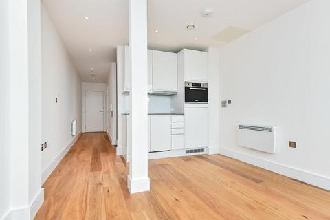 1 bedroom flat for sale, Slough,  Berkshire,  SL1