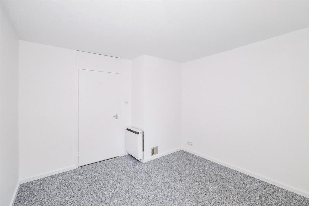 15 Harefield House-2 web.jpg