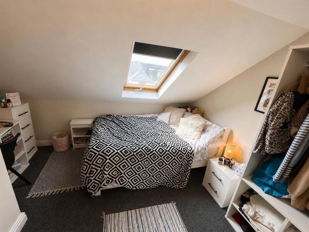 Merthyr Street, Cardiff CF24 – pohled 2