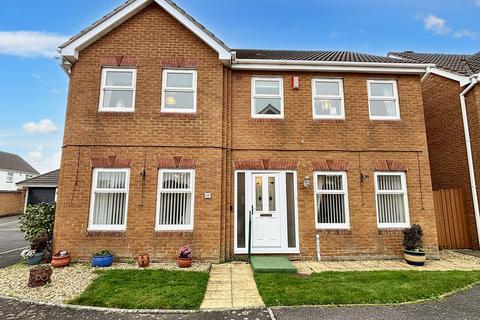 4 bedroom detached house for sale, Marine Drive, Barry, CF62