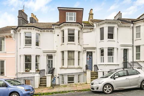 2 bedroom apartment to rent, Roundhill Crescent, Brighton BN2