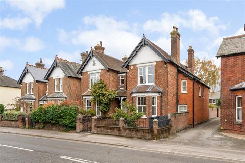 3 bedroom semi-detached house for sale, Petersfield, Hampshire