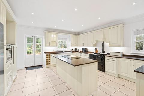 5 bedroom detached house for sale, Braiswick, Essex CO4