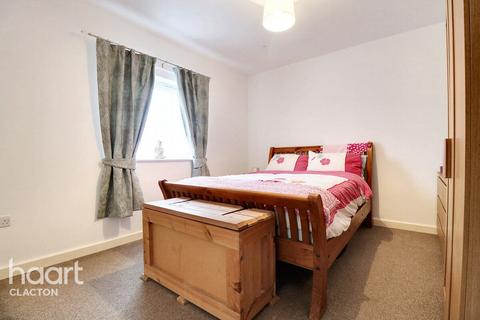 2 bedroom flat for sale, Garden Road, Clacton-On-Sea