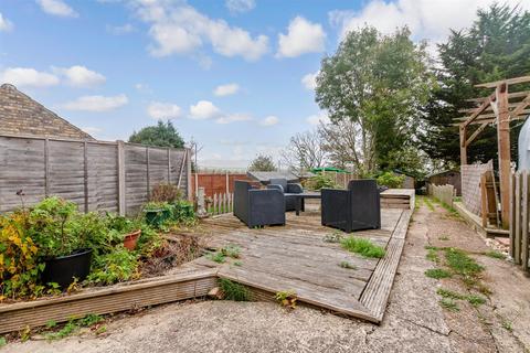 2 bedroom end of terrace house for sale, Church Street, Burham, Rochester, Kent