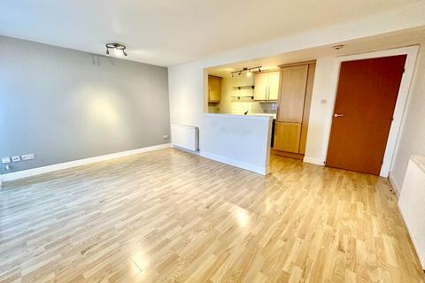 2 bedroom flat to rent, Maryhill Road, Maryhill, Glasgow, G20