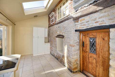 2 bedroom cottage for sale, High Street, Little Bytham, Grantham, NG33