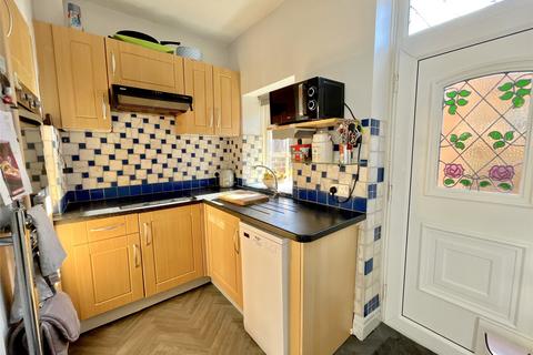 2 bedroom end of terrace house for sale, Raglan Place, Burnopfield, NE16