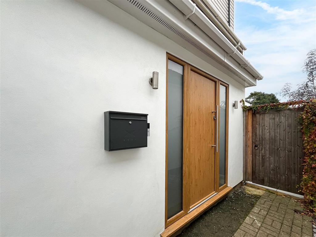 Frontdoor
