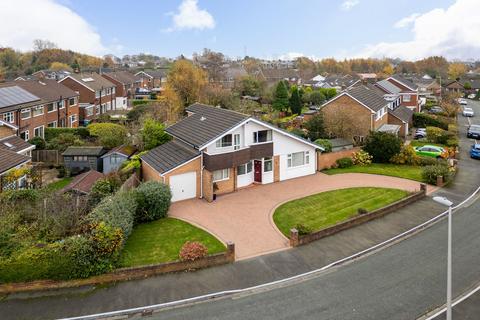 3 bedroom detached house for sale, Holyrood Avenue, Widnes WA8