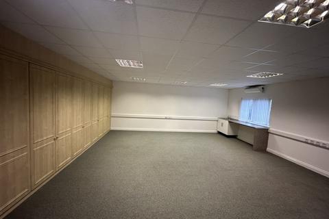 Office to rent, Stone Cross House, Doncaster Road, Kirk Sandall, Doncaster, South Yorkshire