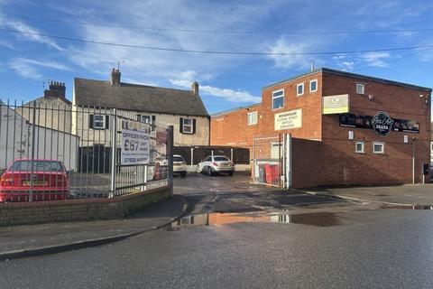 Hairdresser and barber shop for sale, 8 Cooke Street, Bentley, Doncaster
