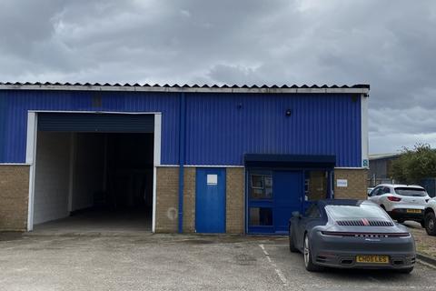Industrial unit to rent - Unit 3 Sandall Stones Industrial Estate, Sandall Stones Road, Kirk Sandall, Doncaster