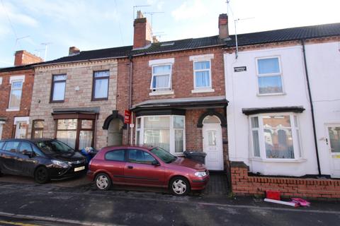 1 bedroom in a house share to rent, Shobnall Street, Burton upon Trent DE14