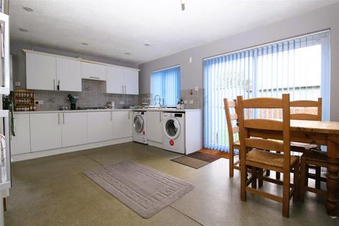 3 bedroom end of terrace house for sale, Weigall Place, Ramsgate