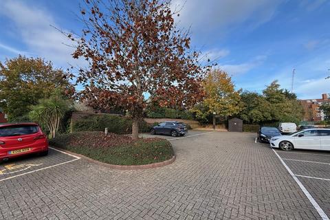 1 bedroom retirement property for sale, Eastfield Road, Brentwood, Essex