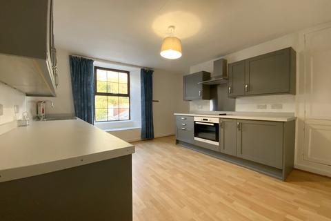 3 bedroom apartment to rent, Brook Street, Tavistock PL19