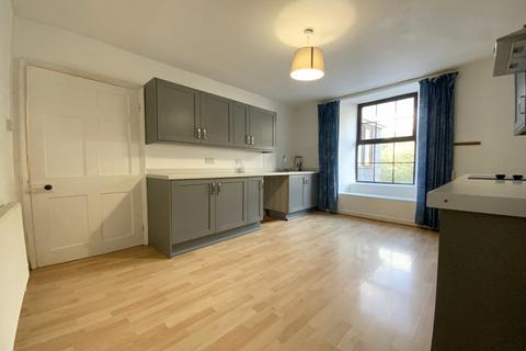 3 bedroom apartment to rent, Brook Street, Tavistock PL19