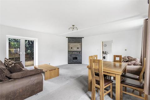 4 bedroom detached house for sale, Oakley Road, Bromley