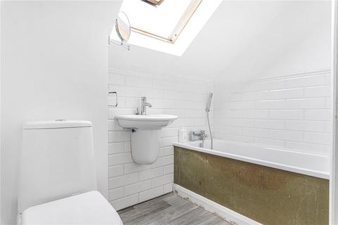 4 bedroom detached house for sale, Oakley Road, Bromley
