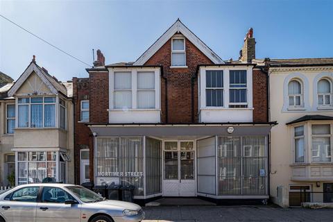 2 bedroom flat for sale, Mortimer Street, Herne Bay, CT6