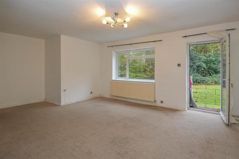 2 bedroom apartment for sale, Princes Way, Hutton, Brentwood